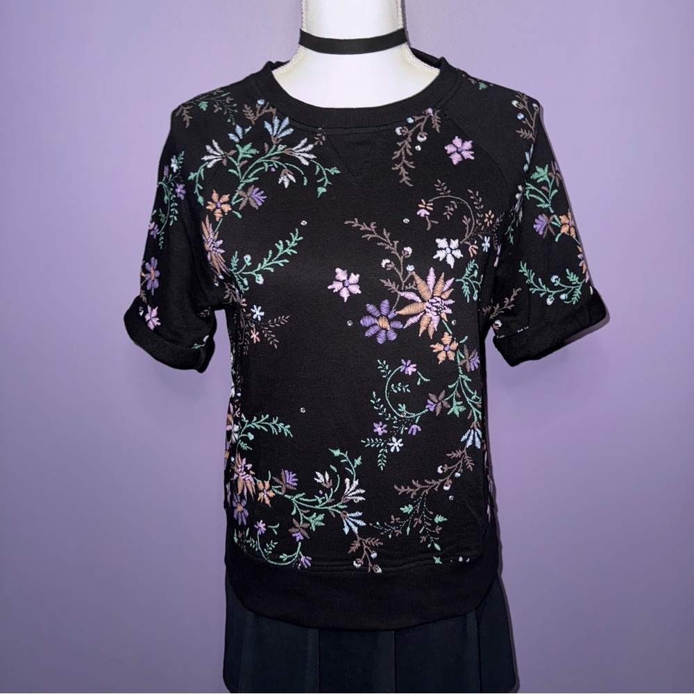 Buffalo David Bitton Black Top with Printed Floral Embroidery
